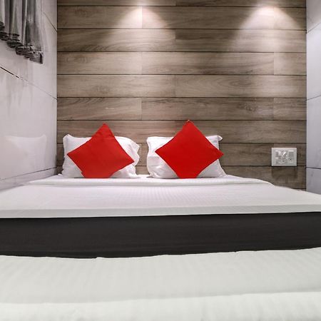 Hotel Spring Residency Bombay Eksteriør billede