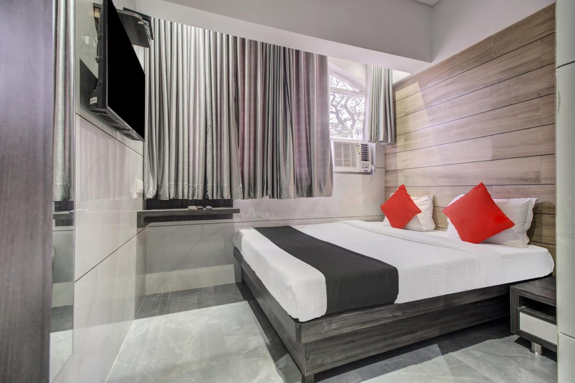 Hotel Spring Residency Bombay Eksteriør billede